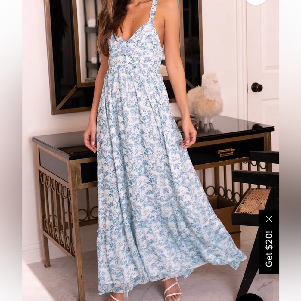 Lulu's Blue Floral Maxi Dress